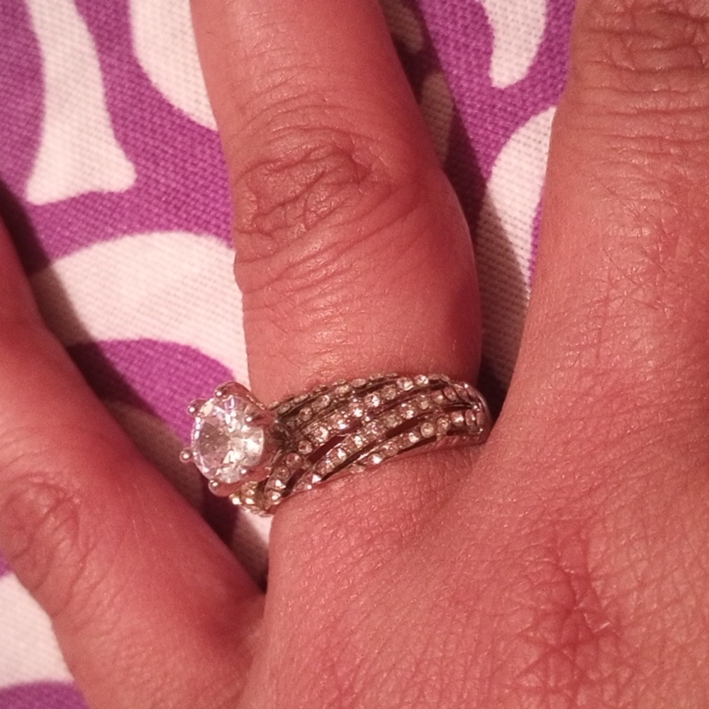 Rings - Picture 4 of 5